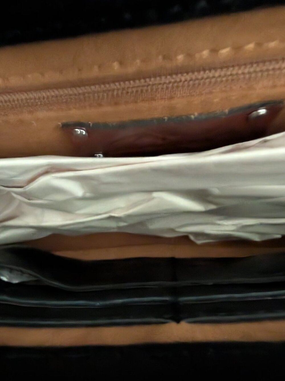 Patricia Nash leather 3d floral bag - Picture 6 of 6